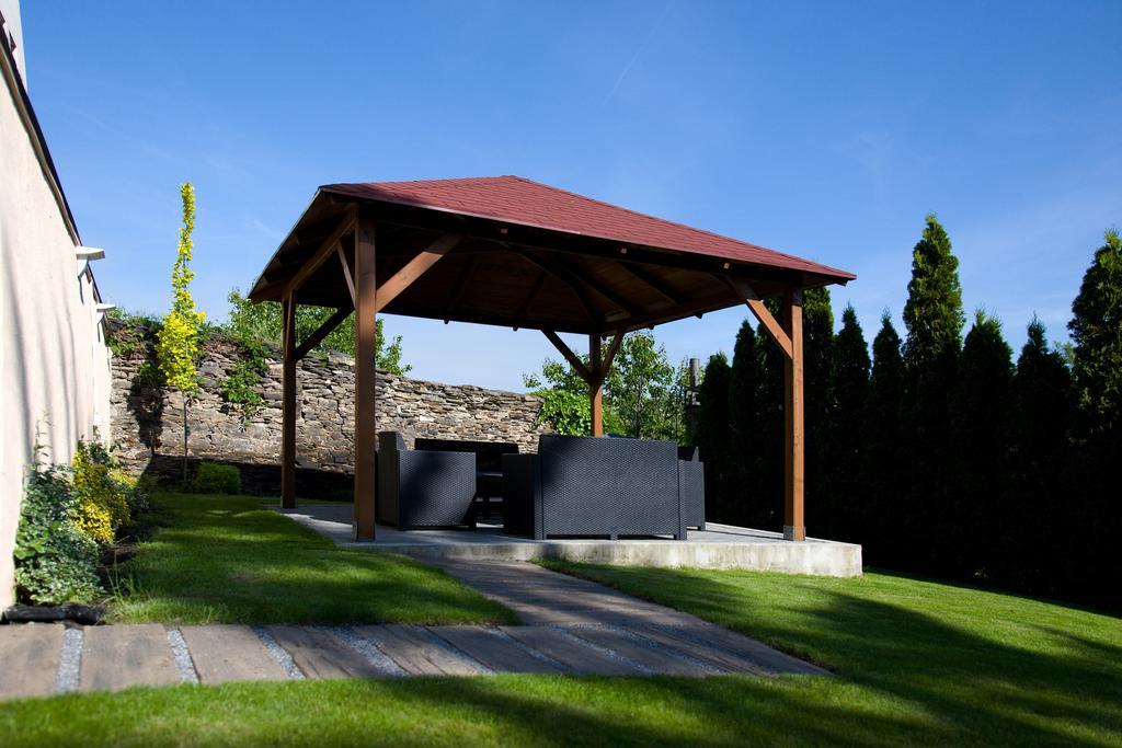 Pension Falconi Kolin Exterior photo