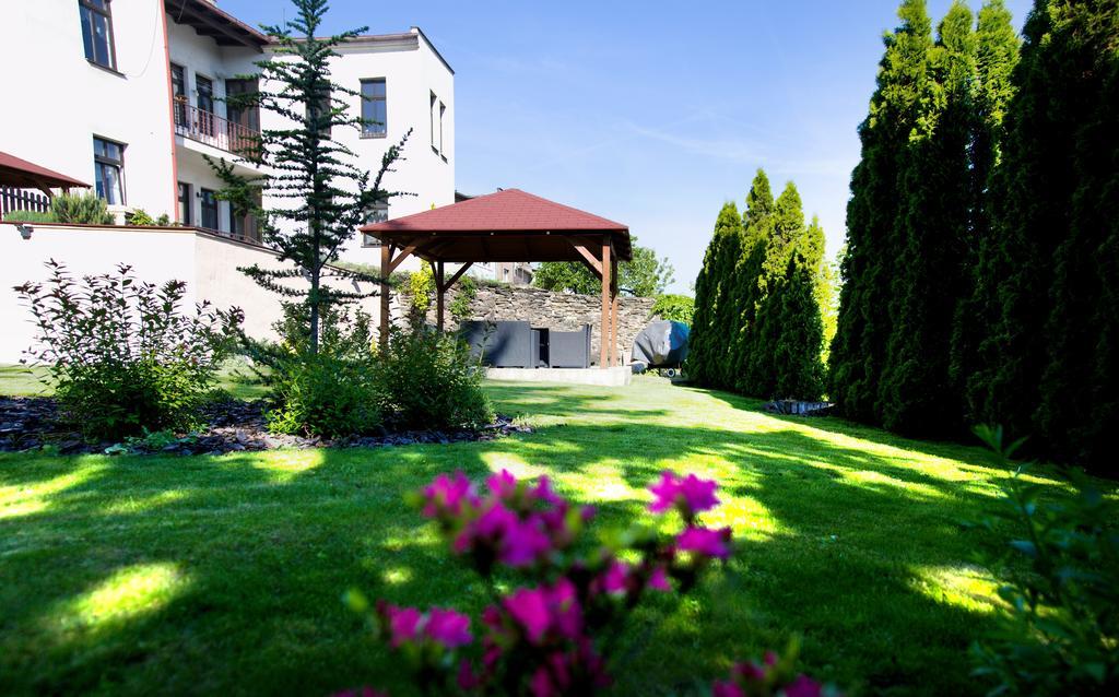 Pension Falconi Kolin Exterior photo